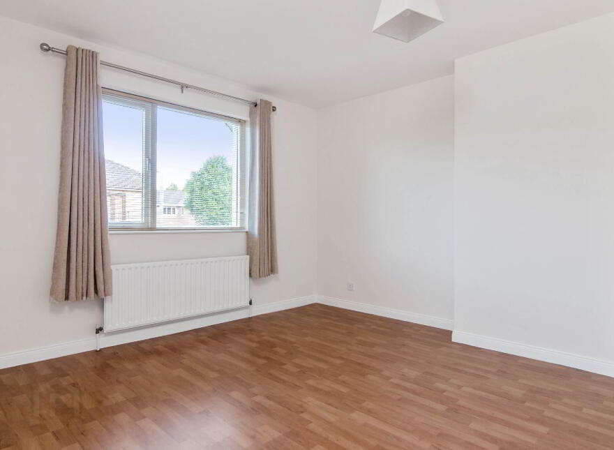 4 The Brambles, Lisburn, BT28 2XY