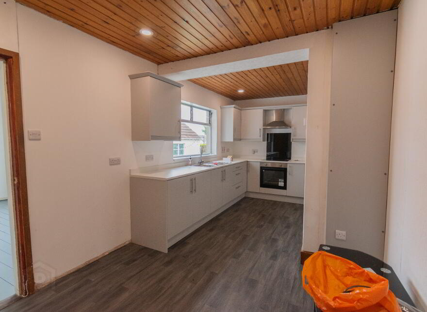 50 Toome Road, Ballymena, BT42 2BT