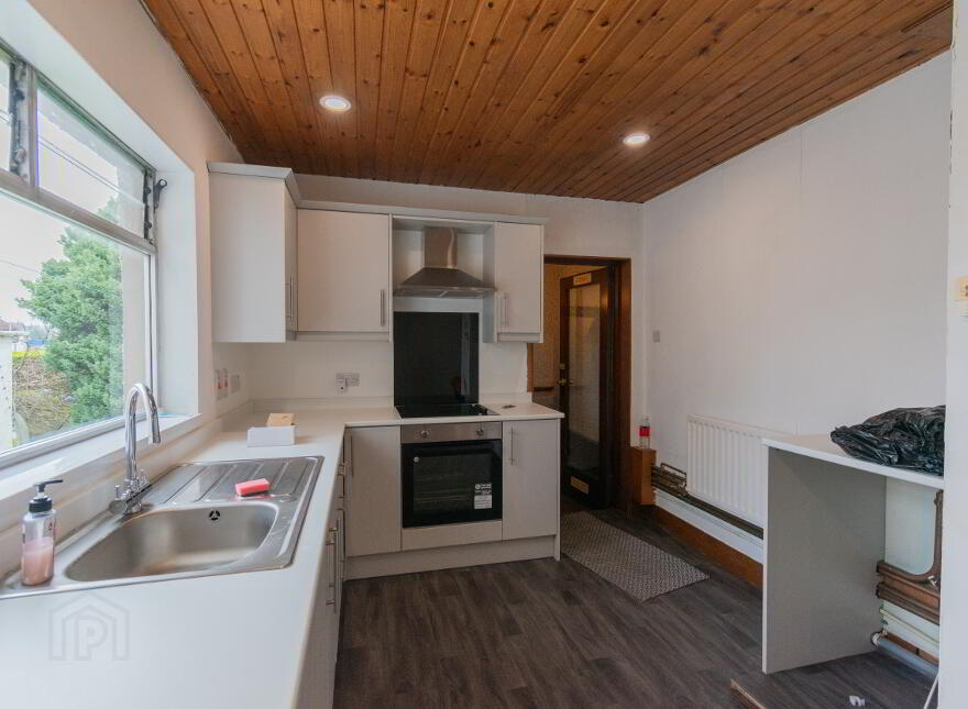 50 Toome Road, Ballymena, BT42 2BT