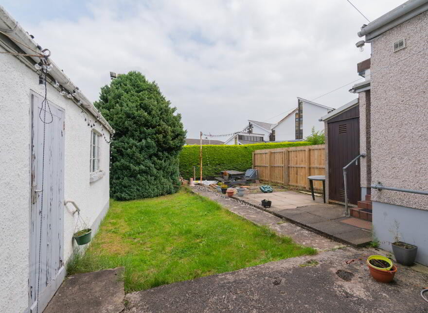 50 Toome Road, Ballymena, BT42 2BT