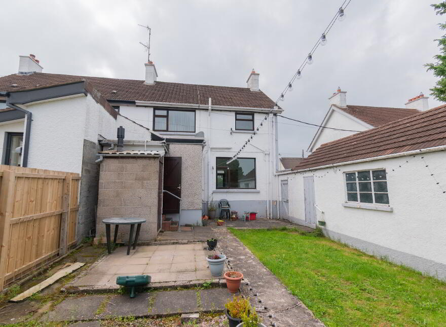 50 Toome Road, Ballymena, BT42 2BT