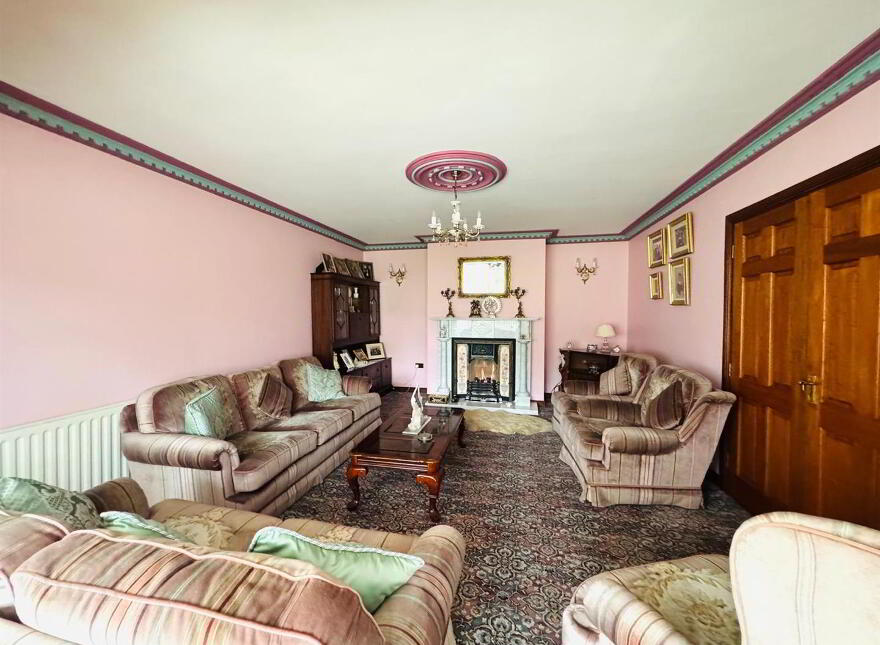 76 Woodend Road, Strabane, BT82 0AU