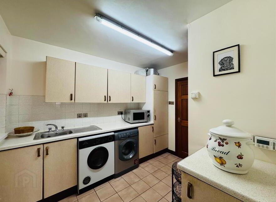 76 Woodend Road, Strabane, BT82 0AU