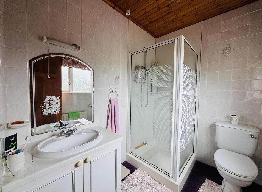 76 Woodend Road, Strabane, BT82 0AU