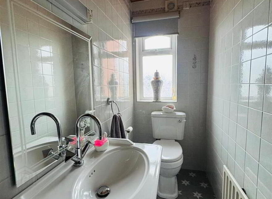 76 Woodend Road, Strabane, BT82 0AU