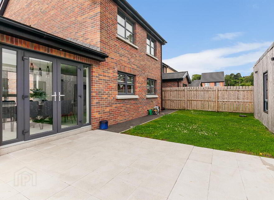 32 Cottonmill Green, Newtownabbey, BT36 4AX