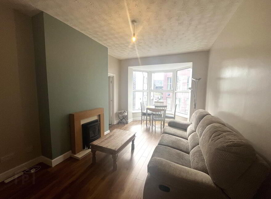 9b Bath Street, Portrush, BT56 8AW