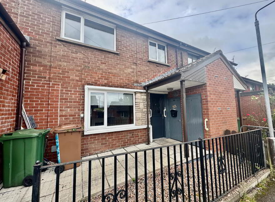 10 Dalton Park, Armagh, BT60 4AG photo