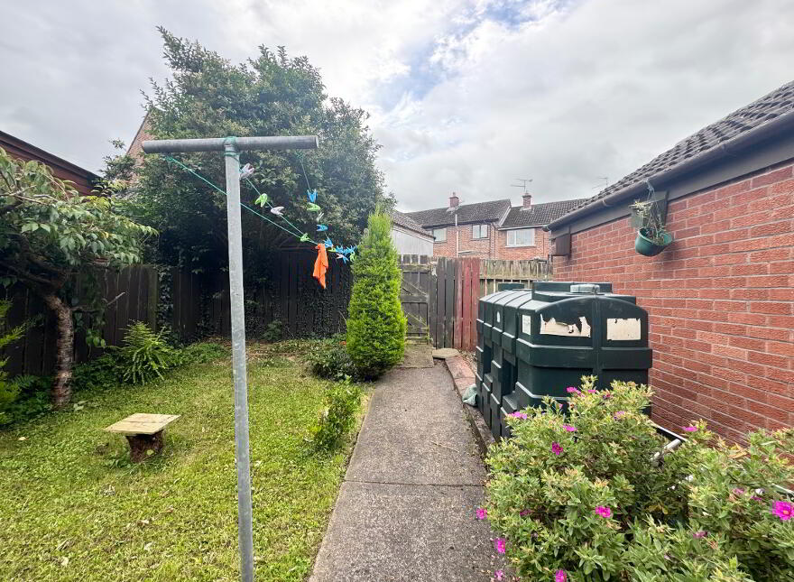 10 Dalton Park, Armagh, BT60 4AG