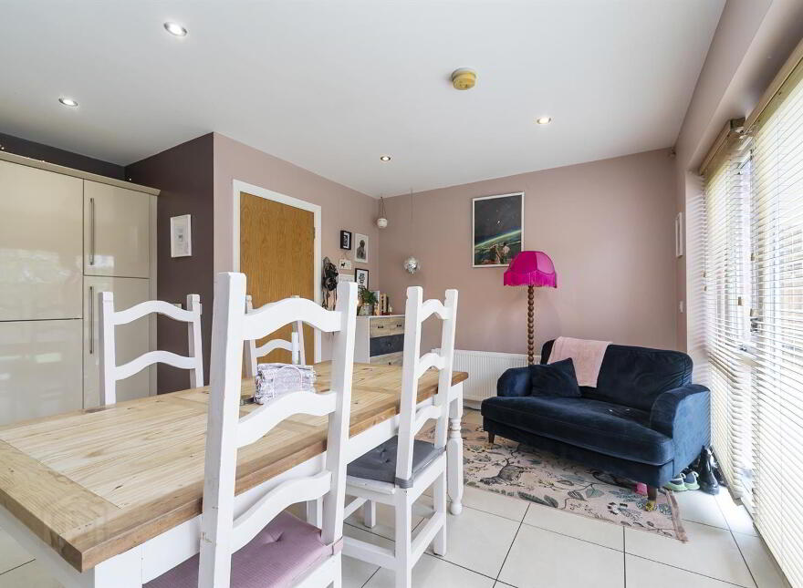 2 Victoria Close, Belfast, BT4 1PF