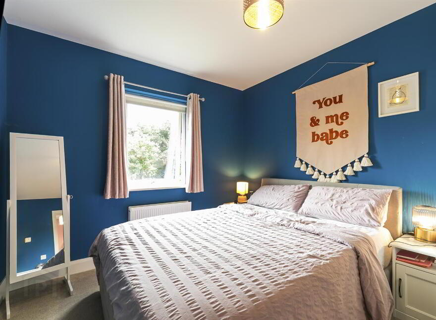 2 Victoria Close, Belfast, BT4 1PF