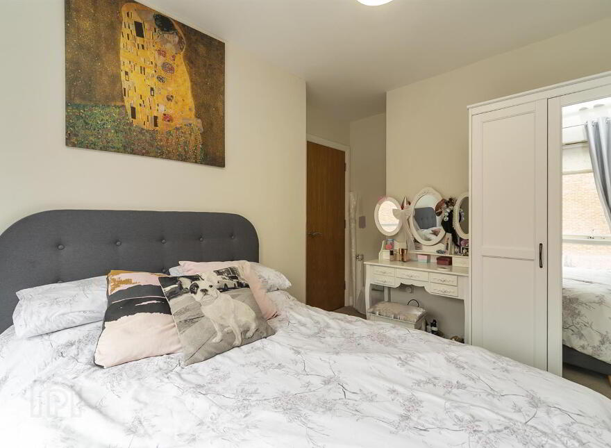 2 Victoria Close, Belfast, BT4 1PF