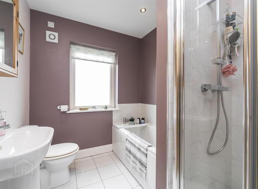 2 Victoria Close, Belfast, BT4 1PF