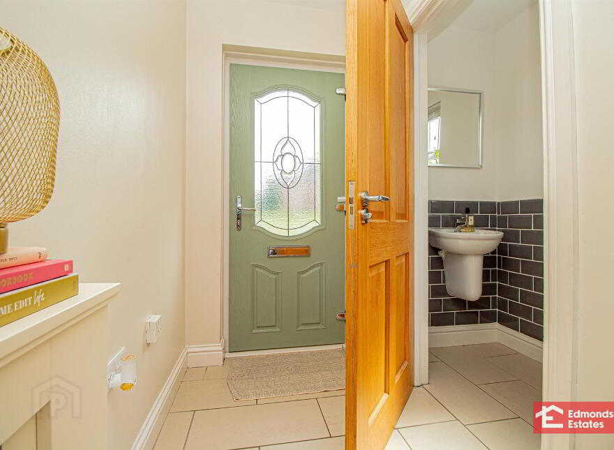 2 Dermont Lane, Newtownabbey, BT36 4NT