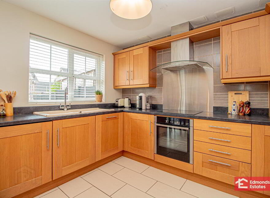 2 Dermont Lane, Newtownabbey, BT36 4NT