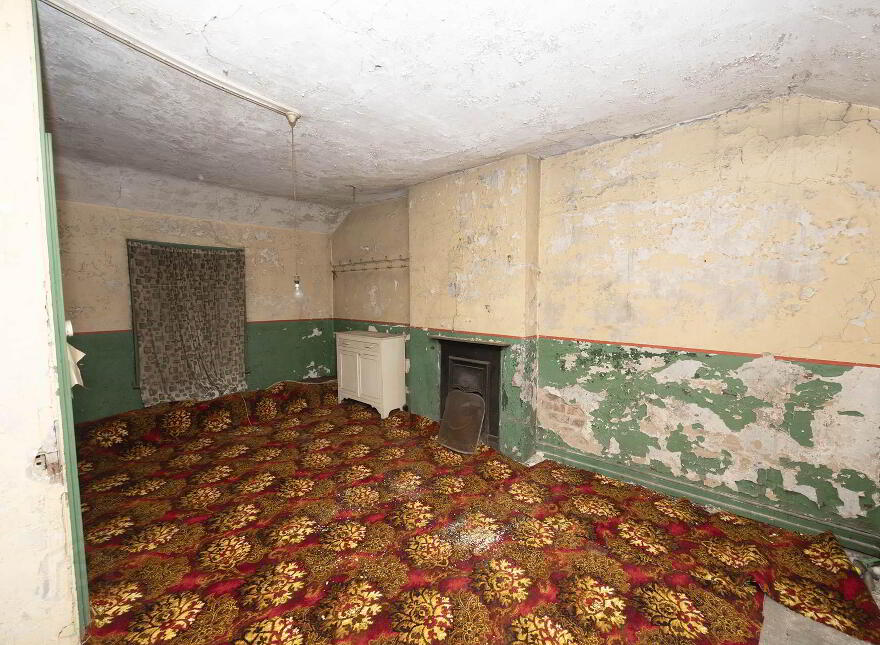 2 Woodville Street, Lurgan, BT67 9DQ