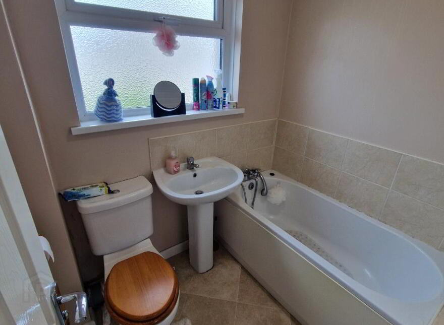 24 Greenfields, Randalstown, BT41 3BU
