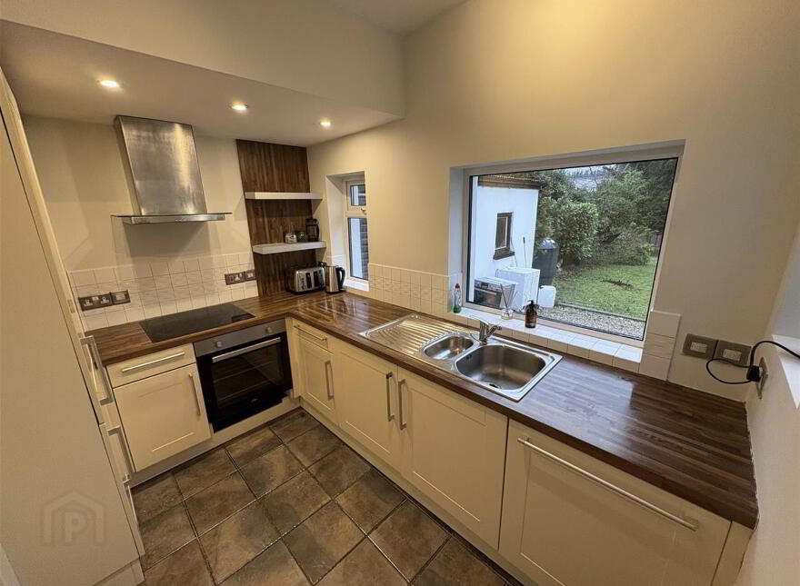 75 Upper Lisburn Road, Finaghy, Belfast, BT10 0GY