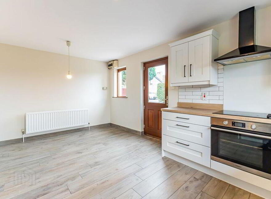 1 Hazelbrook, Magherafelt, BT45 6AJ