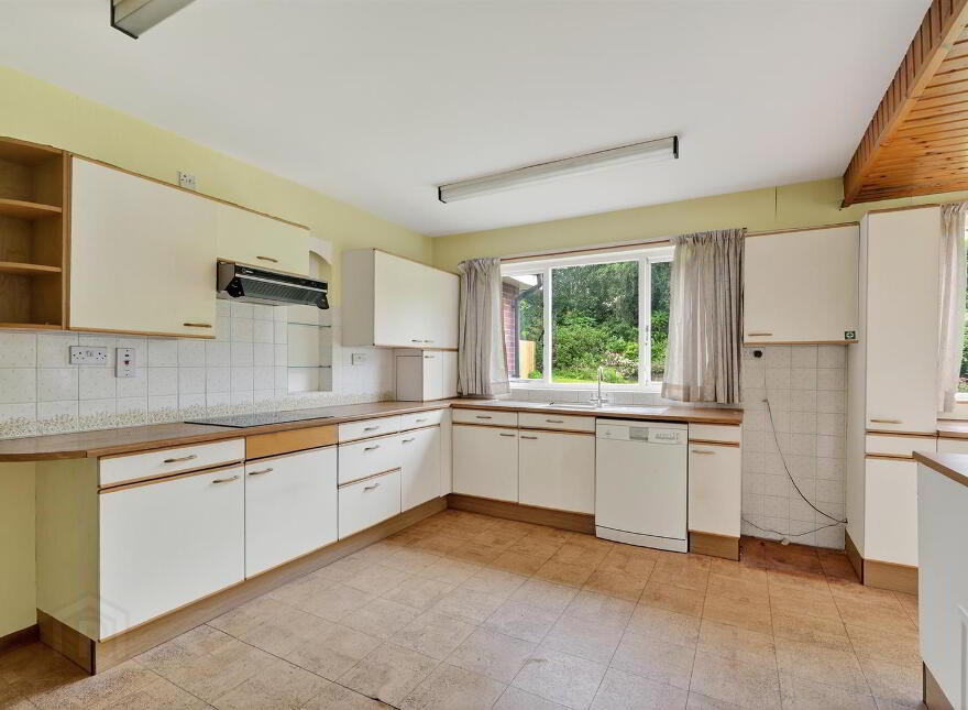 45 Deramore Drive, Belfast, BT9 5JS