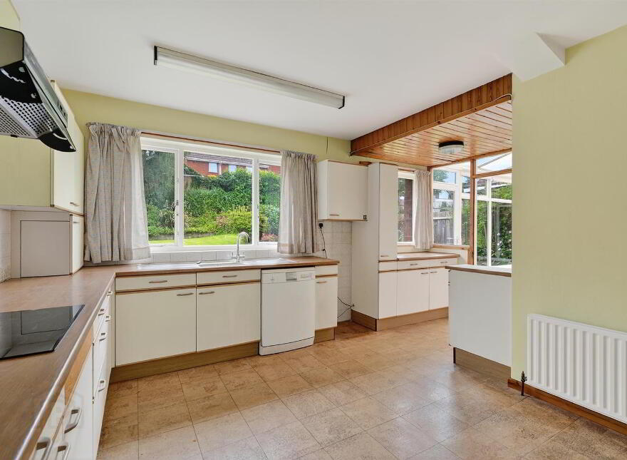 45 Deramore Drive, Belfast, BT9 5JS