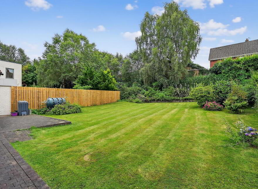 45 Deramore Drive, Belfast, BT9 5JS