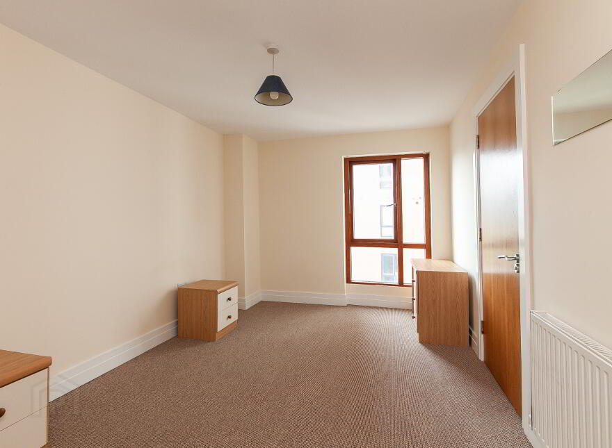 101 James Clow Building, 15 Princes Dock, Belfast, BT1 3DS