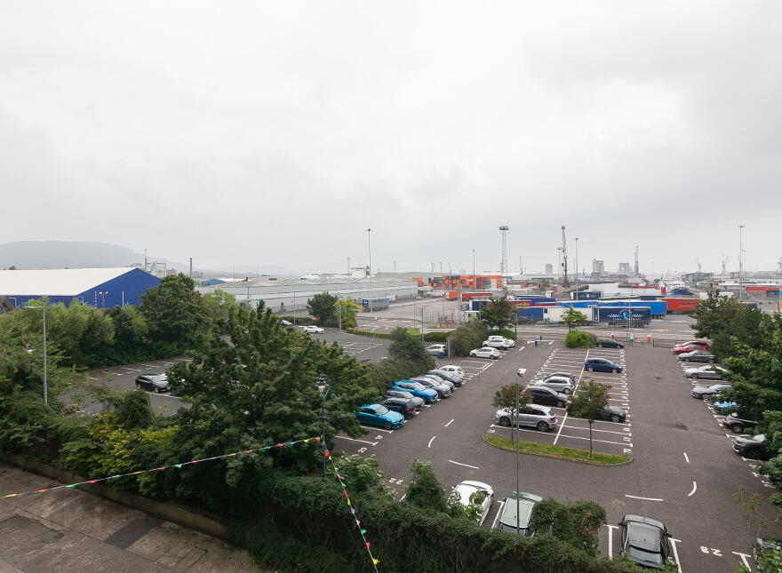 101 James Clow Building, 15 Princes Dock, Belfast, BT1 3DS