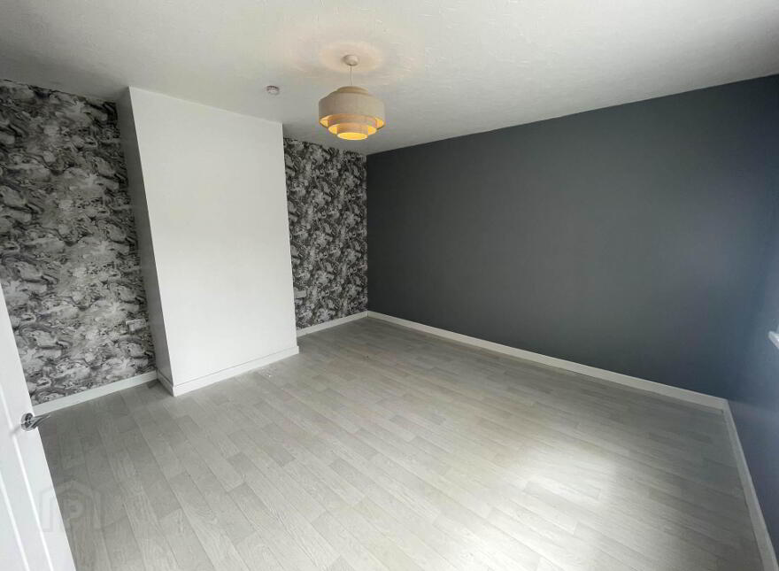 15 Fanad Walk, Larne, BT40 2JN