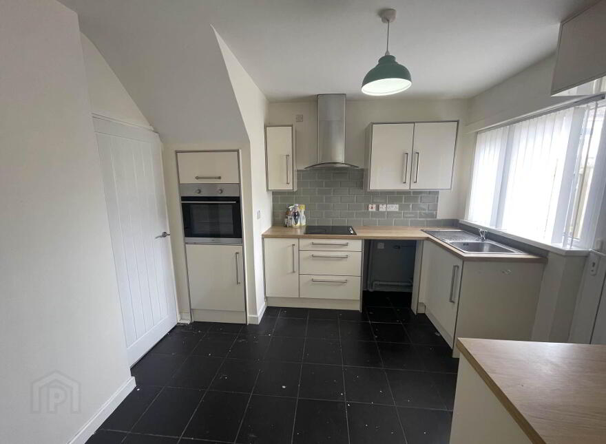 15 Fanad Walk, Larne, BT40 2JN