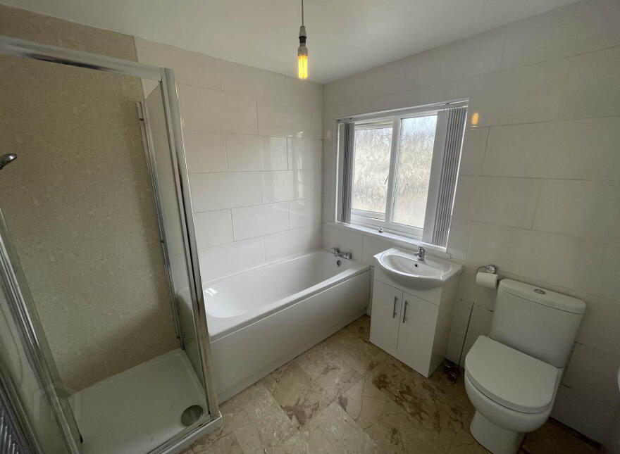 15 Fanad Walk, Larne, BT40 2JN