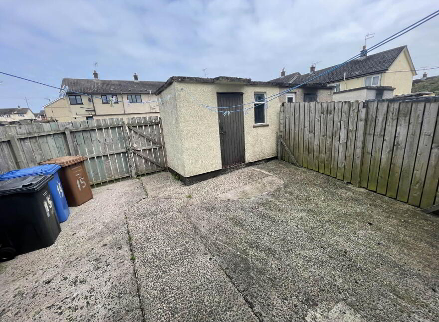 15 Fanad Walk, Larne, BT40 2JN