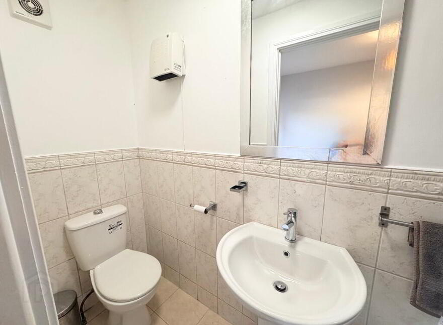 35 Upper Courtyard, Wellington Square, Belfast, BT7 3LJ