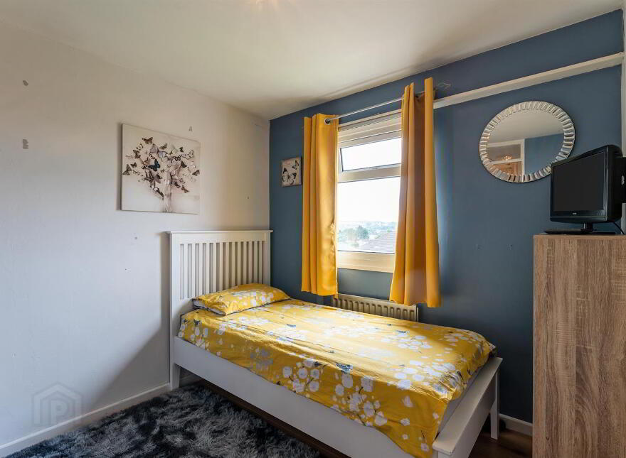 15 Claggan Park, Dundonald, Belfast, BT16 2SR