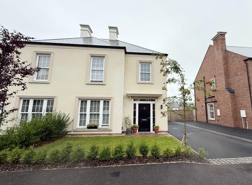 6 Deanery Gardens, Armagh, BT61 7AS