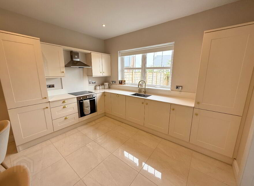 6 Deanery Gardens, Armagh, BT61 7AS