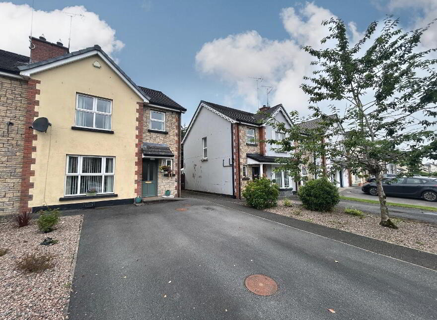 39 Mullaghmena Meadows, Omagh, BT78 5QJ