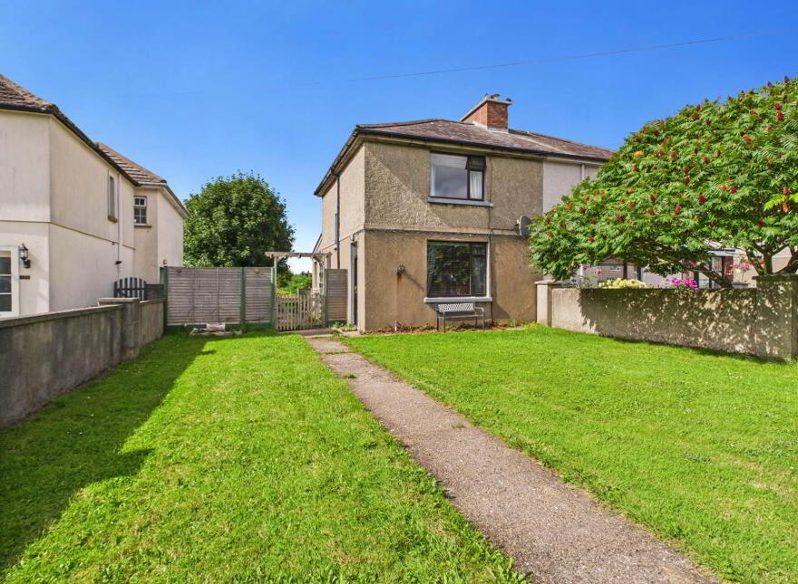 18 Saint Molleran`s, Carrickbeg, Carrick-On-Suir, E32HE39 photo