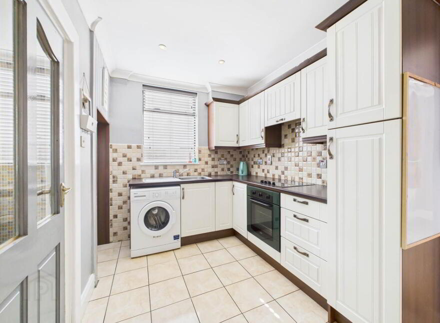 18 Saint Molleran`s, Carrickbeg, Carrick-On-Suir, E32HE39