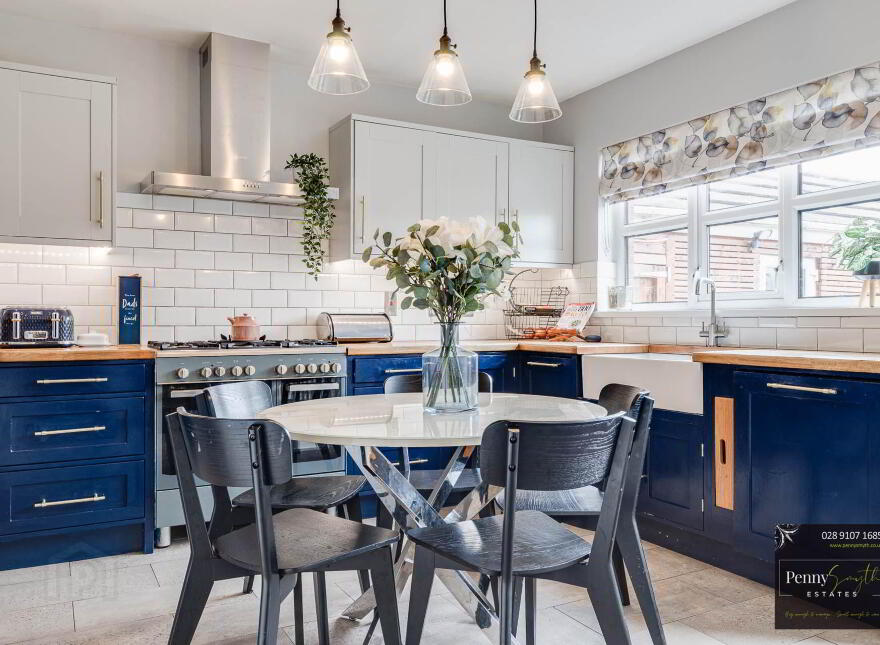 17 Belgravia Park, Bangor, BT19 6XB