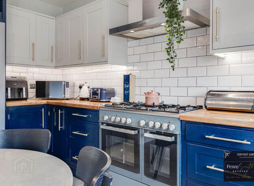 17 Belgravia Park, Bangor, BT19 6XB
