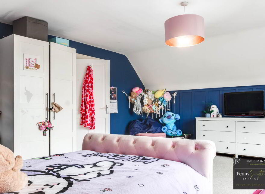 17 Belgravia Park, Bangor, BT19 6XB