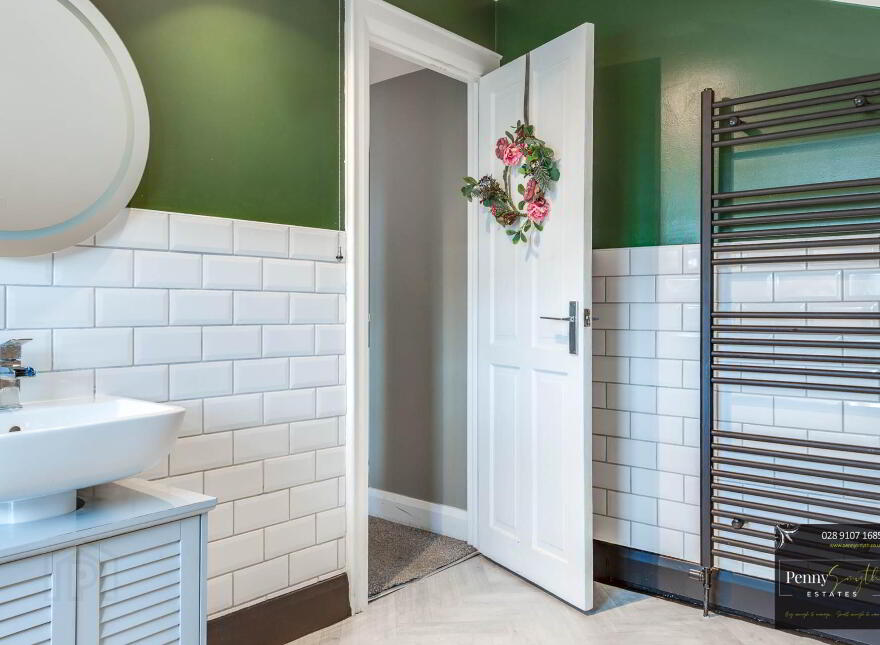 17 Belgravia Park, Bangor, BT19 6XB