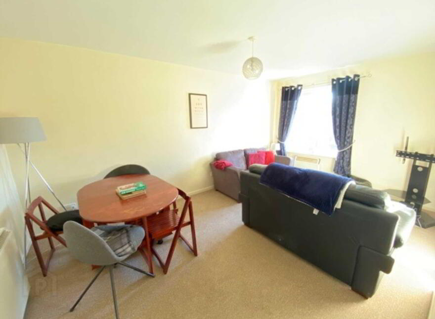 8 Hopedene Court, Dundela Gardens, Belfast, BT4 3DP