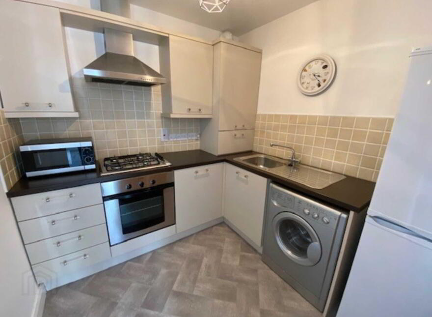 8 Grovefield Street, Woodstock, Belfast, BT6 8BA