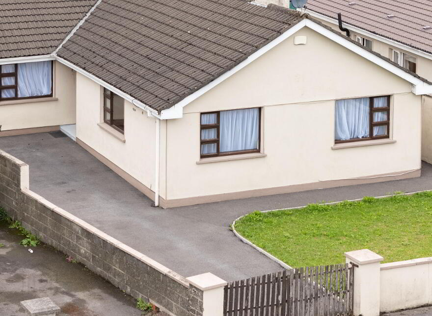 72 Allenview Heights, Newbridge, Kildare, W12K224