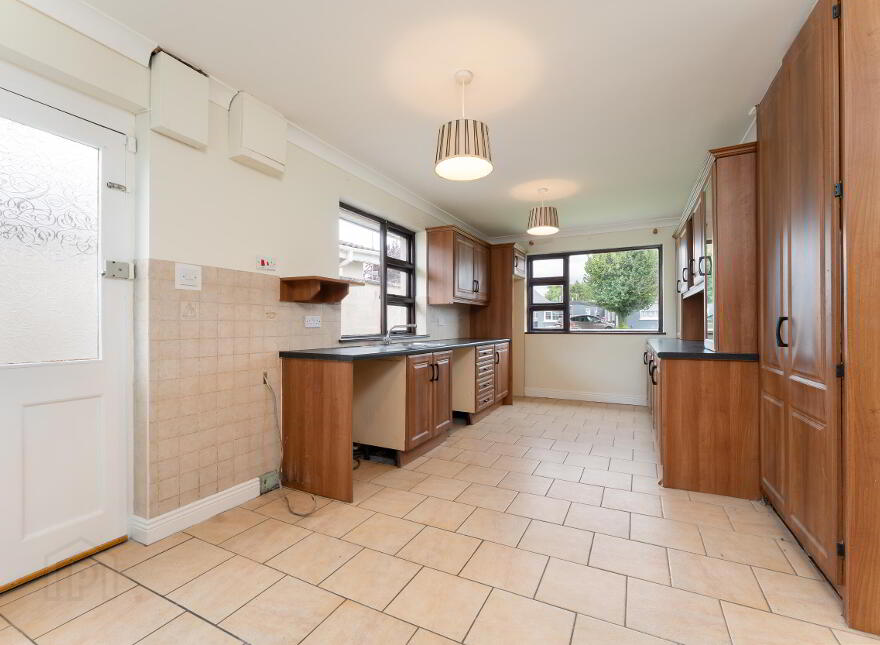 72 Allenview Heights, Newbridge, Kildare, W12K224