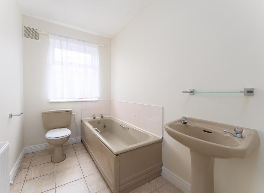 72 Allenview Heights, Newbridge, Kildare, W12K224