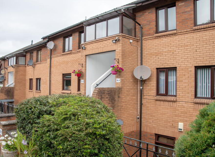 20 Castlemews, Leadhill, Belfast, BT6 9RR
