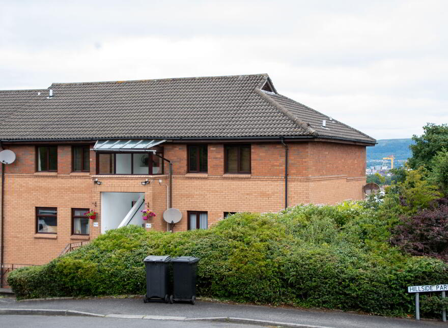 20 Castlemews, Leadhill, Belfast, BT6 9RR